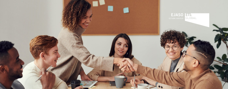 ¿Seguirá siendo el contrato eventual por circunstancias de la producción el «contrato estrella» de las Navidades para las empresas?