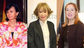 María Emilia Casas, galardonada con la Medalla de Honor del Colegio de Registradores