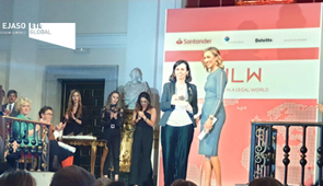 María Emilia Casas Baamonde recibe el Premio de Honor en la entrega de la I Edición de los Premios Women in a Legal World