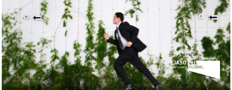 Si un empleado llega tarde al trabajo, ¿la empresa puede descontarle parte del salario?