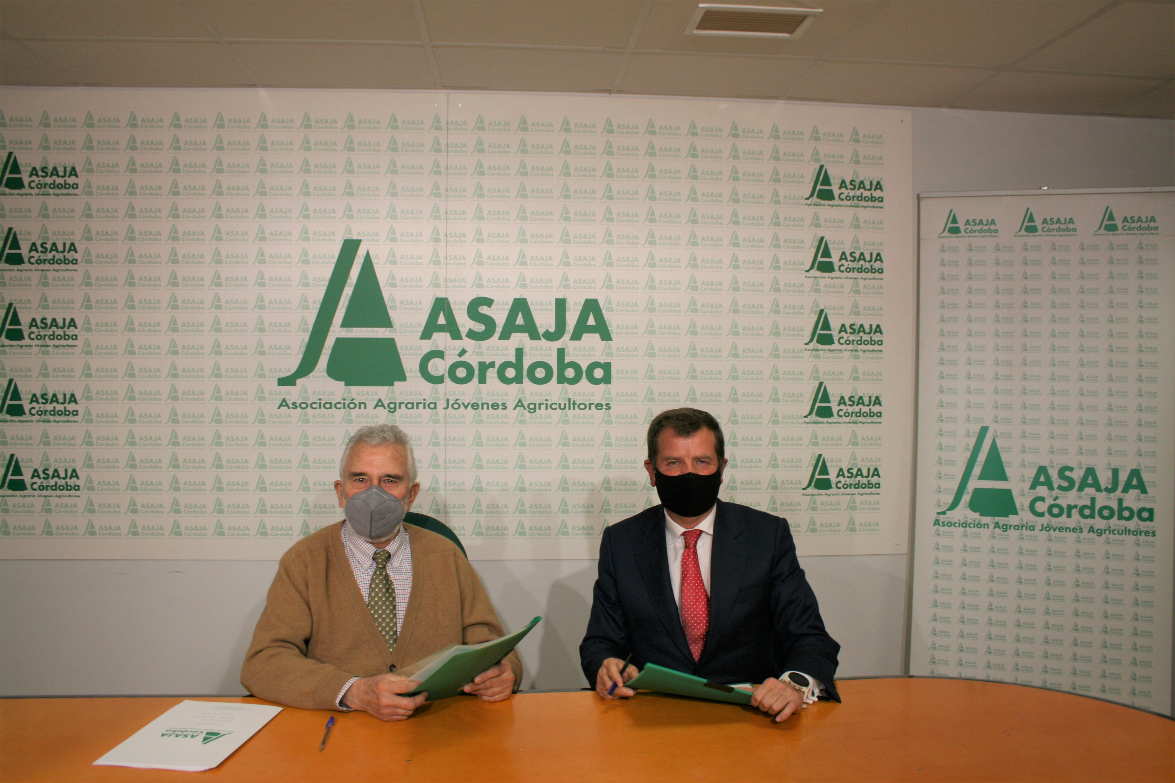 ASAJA Córdoba contará con el asesoramiento jurídico de EJASO