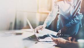 Competencia del orden contencioso-administrativo sobre los actos previos a la contratación de personal laboral de la Administración