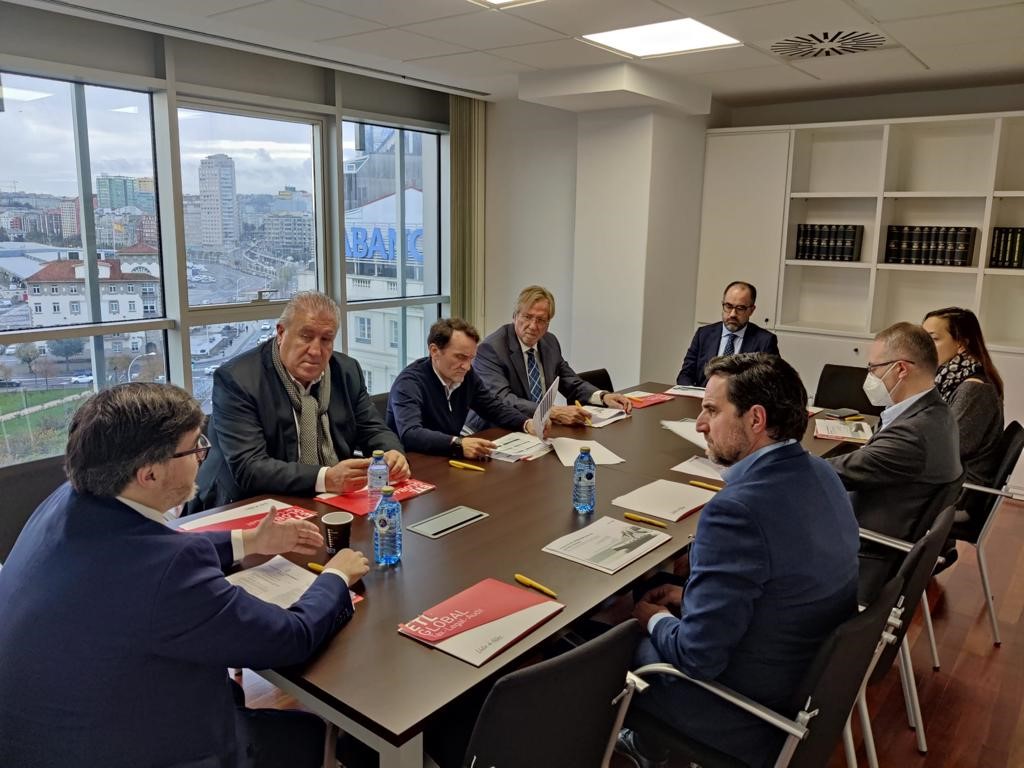 Impuesto sobre las Grandes Fortunas | Desayuno Informativo