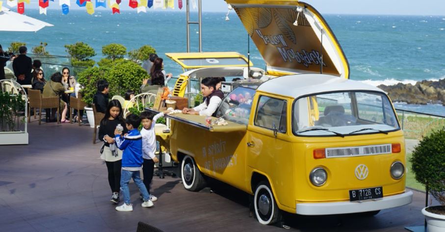 ¿Cuáles son los requisitos legales básicos para tener un food truck?