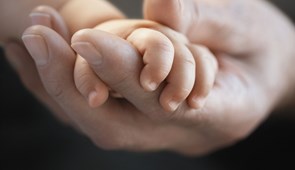 Ampliación del permiso y de la suspensión del contrato por paternidad