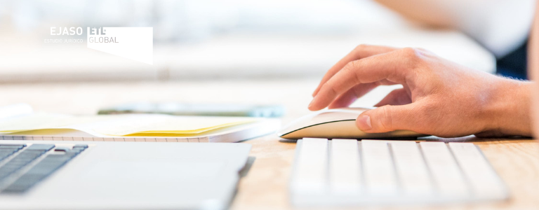 Si un empleado falsea los partes de trabajo, ¿la empresa puede despedirle?