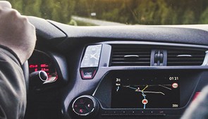 ¿Puede una empresa controlar a sus trabajadores a través del GPS instalado en el vehículo facilitado para el desempeño de sus funciones?