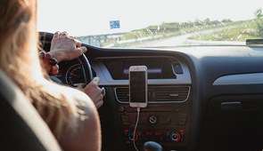 El Supremo matiza su doctrina sobre el plus de transporte: Es salario salvo presunción iuris tantum