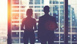 Efectos de la sucesión empresarial en caso de discriminación salarial producida en la empresa de origen