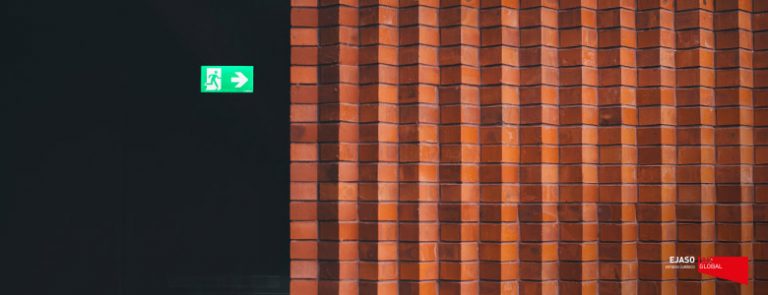 El TS nos da la razón: no siempre existe obligación de subrogar los contratos de trabajo tras finalizar el arrendamiento de servicios