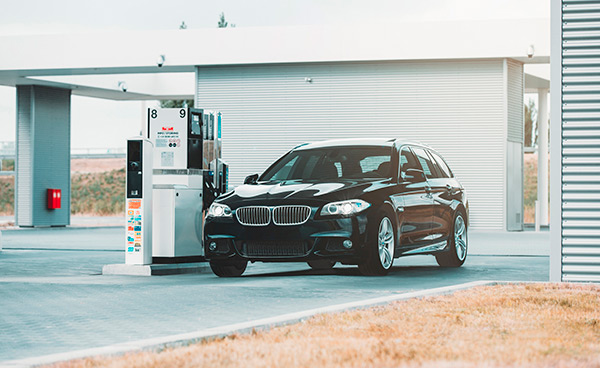 Exclusiva de suministro y dependencia económica de las estaciones de servicio