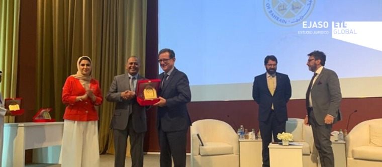 Carlos Castresana habla sobre derechos humanos en la Universidad de Baréin
