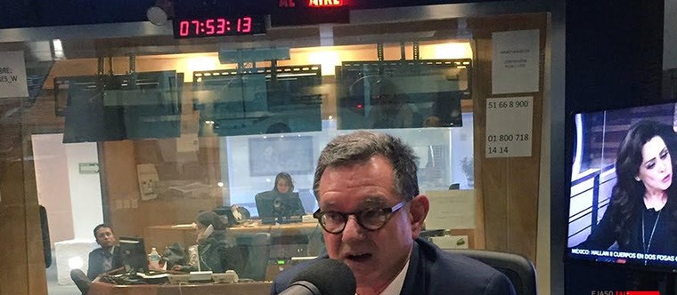 Entrevista a Carlos Castresana en el programa de radio “Así son las cosas” WRADIO México