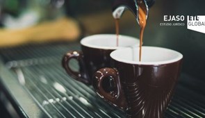 ¿Hay que registrar las pausas para fumar o tomar café con el nuevo registro de jornada?