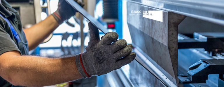 Silvia Palacios y Catalina Sánchez intervienen en Antena 3 Noticias sobre los ERTE en las empresas a consecuencia del coronavirus