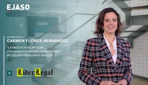 Entrevista a Carmen Flores Hernández: “La abogacía es aplicar pensamiento estructurado para resolver problemas reales”