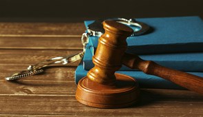 El derecho del acusado a declarar tras la práctica de la prueba.
