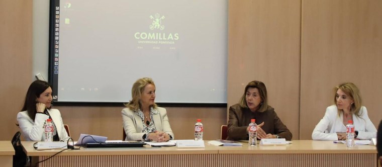 Las normas de trato entre jueces y abogados, a juicio en un congreso